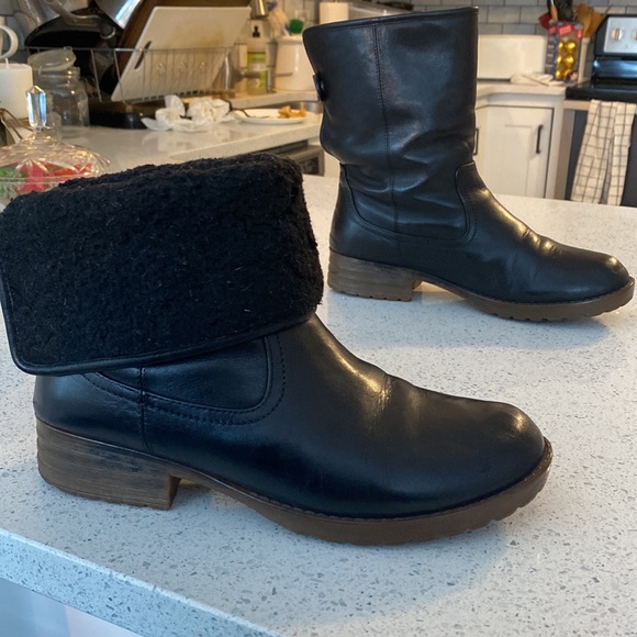 Tara M. Leather boots - Picture 14 of 16